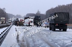 Серьёзное ДТП с фурами произошло на трассе в Веневском районе: пострадали два человека