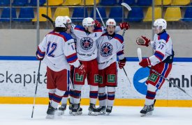 Тульский «АКМ – Новомосковск» одержал победу над «Академией СКА» во второй день Кубка Губернатора по хоккею