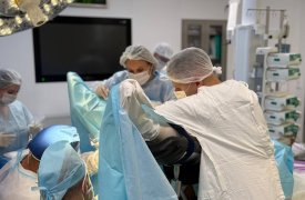 Тульские хирурги впервые выполнили операцию по вживлению искусственного сфинктера