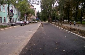 На улице Вересаева в Туле сделали парковочный карман