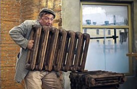 В Белёвском районе мужчина украл из квартиры 6 чугунных батарей
