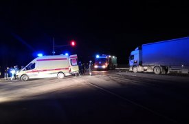 В ночном ДТП под Тулой грузовик протаранил три легковушки: четверо человек госпитализированы