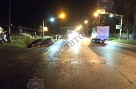 В Тульской области столкнулись две иномарки. Одному из водителей грозит штраф
