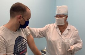 Каждый второй взрослый житель Тульской области вакцинирован от коронавируса