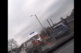 В Туле на Епифанском шоссе Niva сбила мотоциклиста: мужчина был госпитализирован