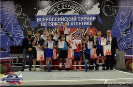 Спортсмены из Тулы завоевали медали на соревнованиях по тяжелой атлетике
