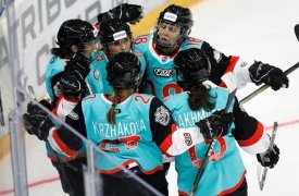 На матче звезд ЖХЛ в Туле сборная Востока победила сборную Запада со счетом 5:4