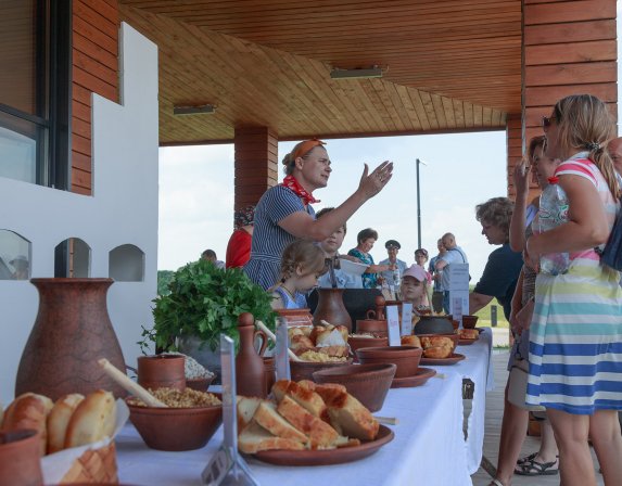 Кулинарные поединки, тир с матрешками и крокет: туляков приглашают на фестиваль «Богатырская сила на Куликовом поле»