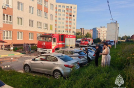 15 человек эвакуировали из горящей девятиэтажки в Туле