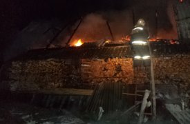 В Тульской области сгорела хозяйственная постройка